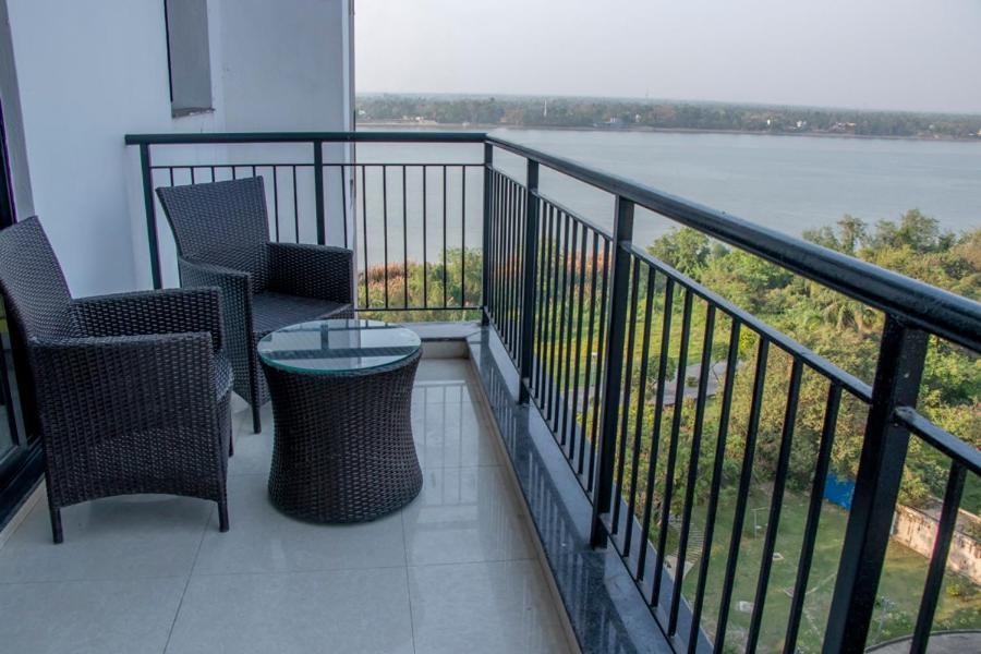 Brook View Repose Otel Kalküta Dış mekan fotoğraf